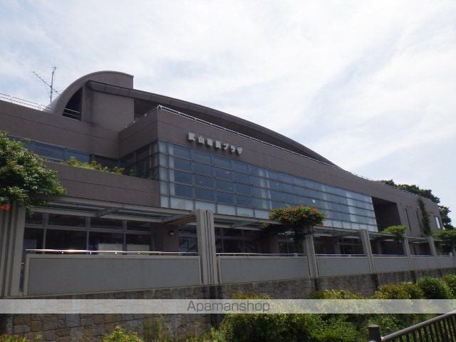 横須賀市 2階建 築45年の周辺写真