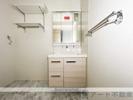 シャーメゾンマヒナ[1LDK/53.89m2]の洗面所