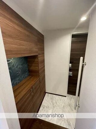 広島県広島市西区南観音５丁目[2LDK/62.63m2]の玄関