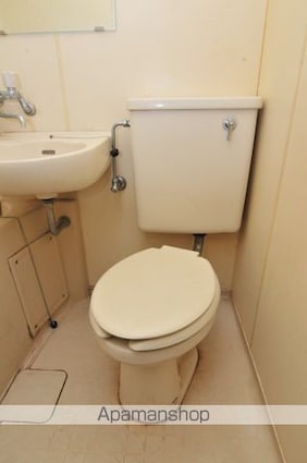 メゾン・ド・ポルシュ[1R/15.37m2]のトイレ