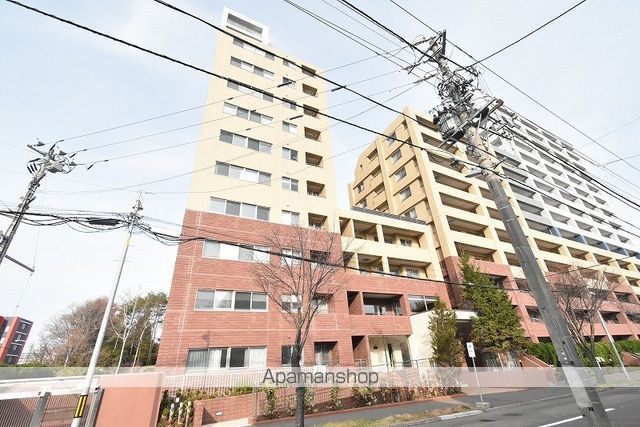 グランアルト福住オーヴェスト棟の外観写真