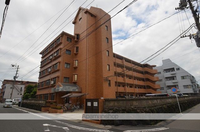 ロイヤルガーデンの外観写真