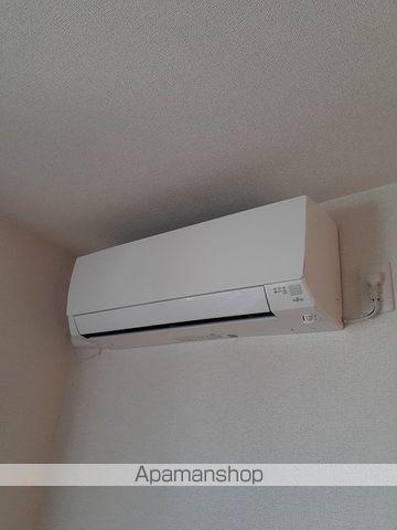 チアト IIの内装写真
