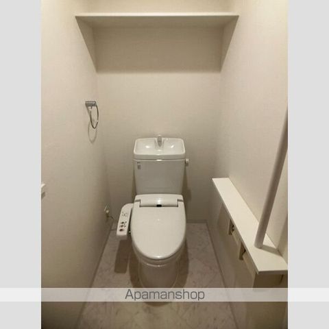 ロイヤルパークス千種の内装写真
