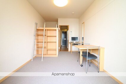 レオパレスｏｌｉｖｅⅡ[1K/20.81m2]のリビング・居間2