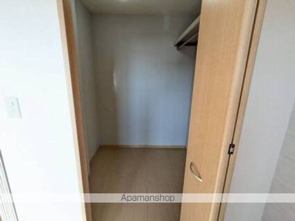 ローリエＫ[1LDK/33.39m2]の収納