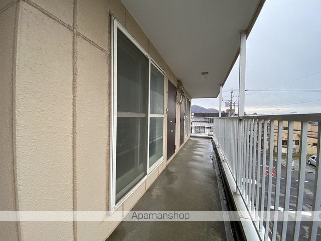 ピュアパレス函館の玄関写真