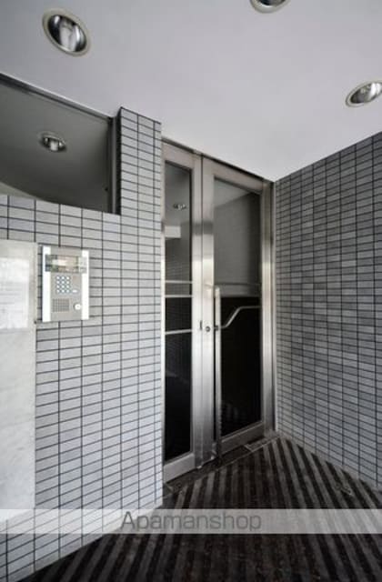 東京都板橋区高島平１丁目[1R/18.99m2]のエントランス