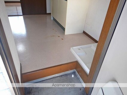 徳島県徳島市吉野本町６丁目[1K/21.53m2]の玄関