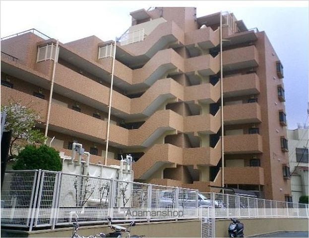 ライオンズマンション高津の外観写真