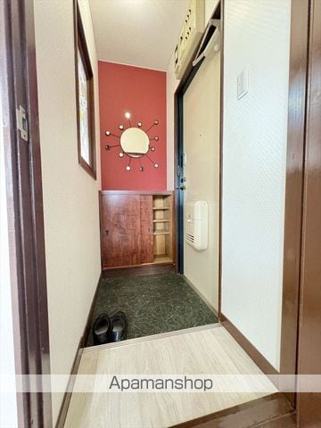 サランバン金剛の内装写真