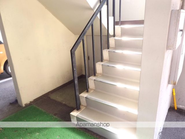 デイリーハイツ林町の玄関写真