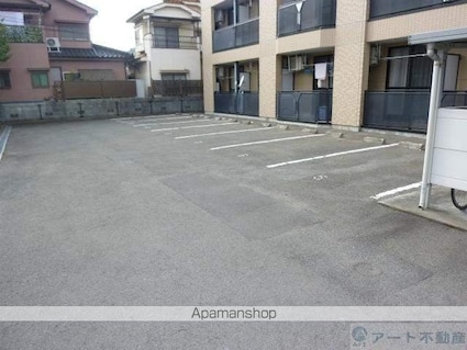 ＳＴＲＡＤＡ　ｓａｙａ[1K/26.25m2]の駐車場
