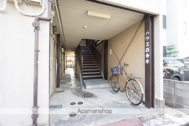 ハウス西舟木の玄関写真