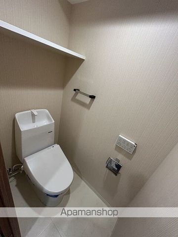 小田急伊勢原駅前マンションの内装写真