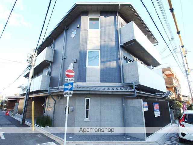 スリースターコート北山竹殿町の外観写真