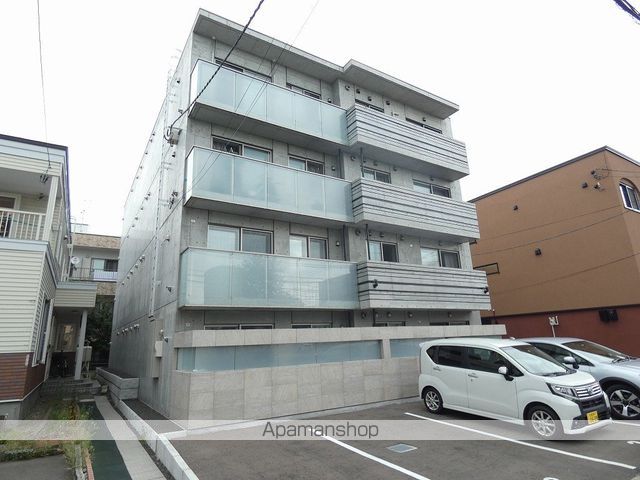グローカル本郷通の外観写真
