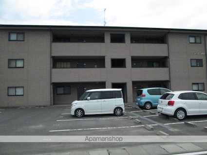 シーズン柞田[2LDK/54.65m2]の外観2