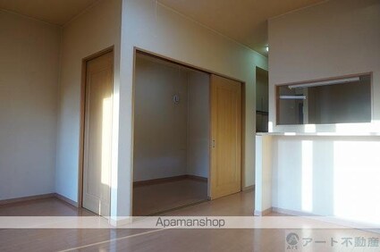 ユナイテッド勝山プレステージ[1LDK/40m2]のリビング・居間