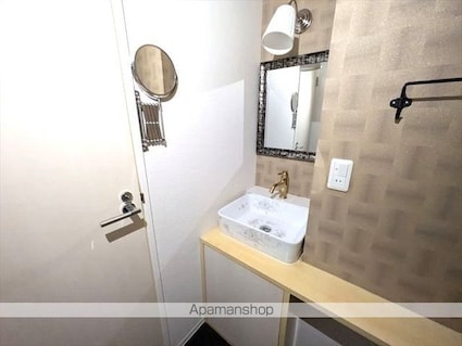 ＬＯＳ　ＢＯＮＯＳ[1R/32.42m2]の洗面所