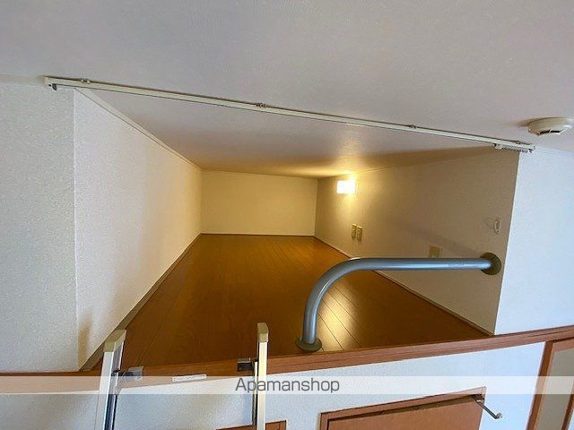 レオパレス中里の内装写真