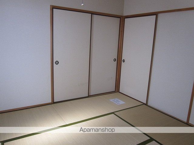 下伊福かわいマンションの内装写真