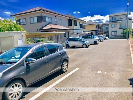 アビテＫ[3DK/57.16m2]の駐車場2