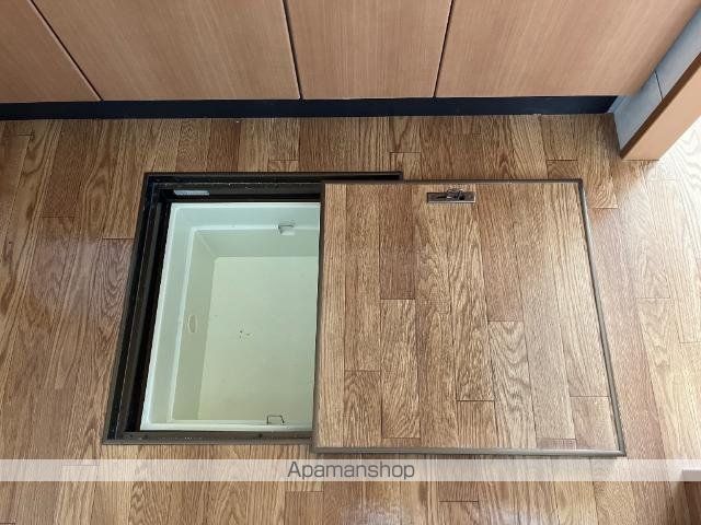 ラティールIの内装写真