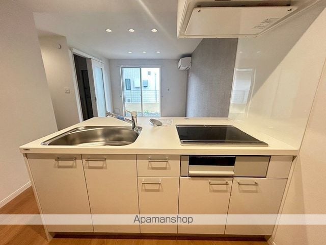 Ware House三鷹の内装写真