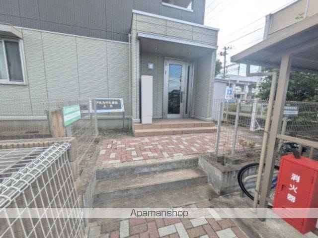 アルカサル駅南 Bの玄関写真