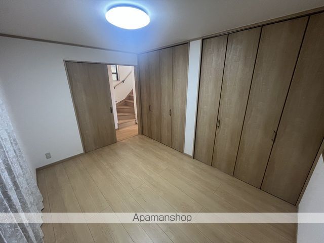 中宗岡4丁目戸建の内装写真