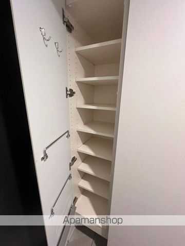 ルフォンプログレ中野坂上の内装写真