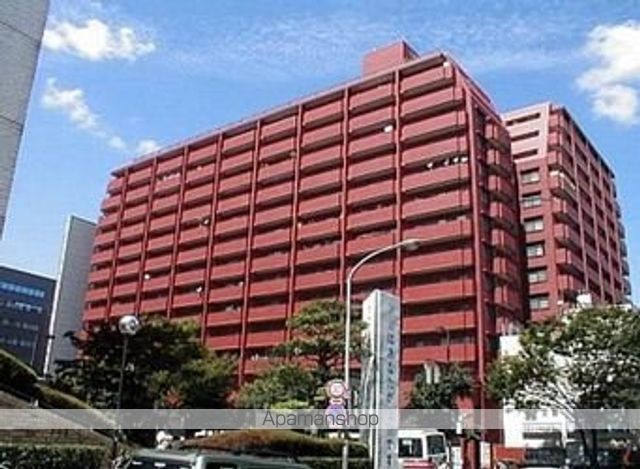 シャンボール大名C棟の外観写真