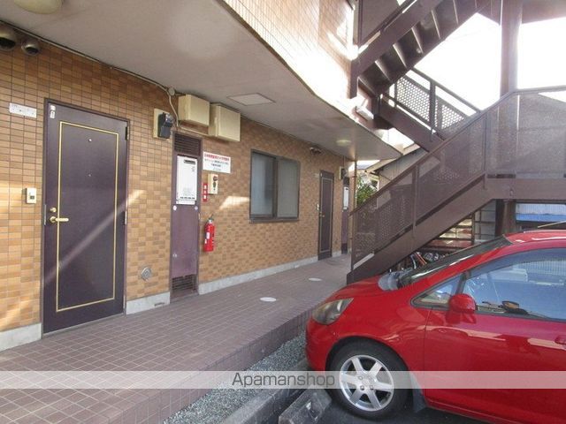 インペリアルハイツハルの玄関写真