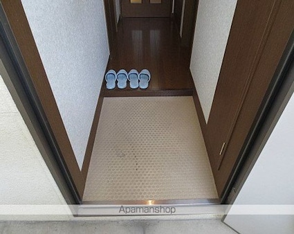 ガーデンハイツ恵比須[1R/28.09m2]の玄関