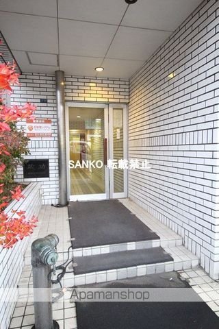 サンブリッヂビル・マンション ラ・パレットの玄関写真