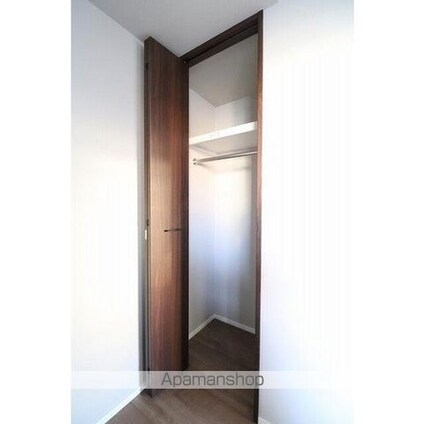 東京都豊島区巣鴨３丁目[1K/26.49m2]の収納