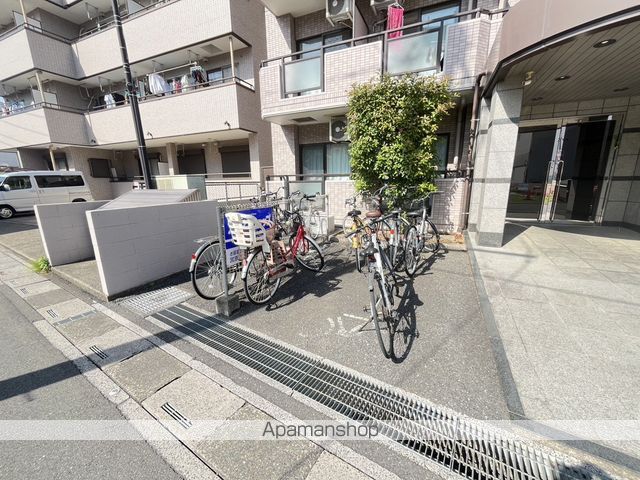 ラフィーネIIIの外観写真