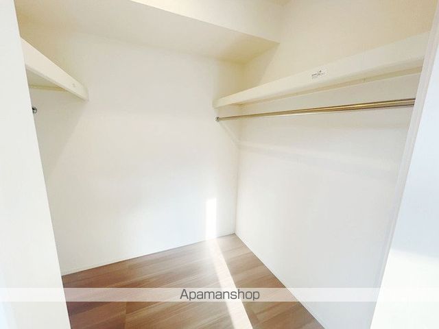 STELLA TAKASAGOの内装写真