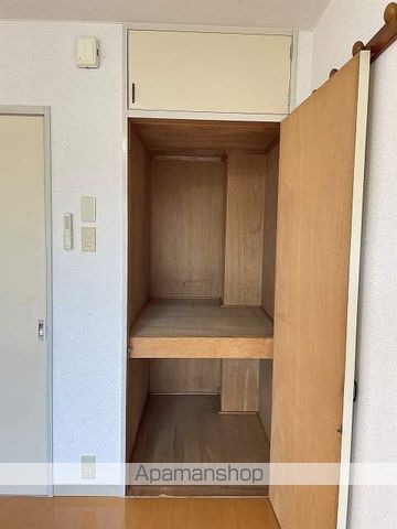 ロイヤルハイツ池田の内装写真