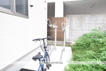 ＨＯＫＯ上杉六丁目[1LDK/46.02m2]の共用部1