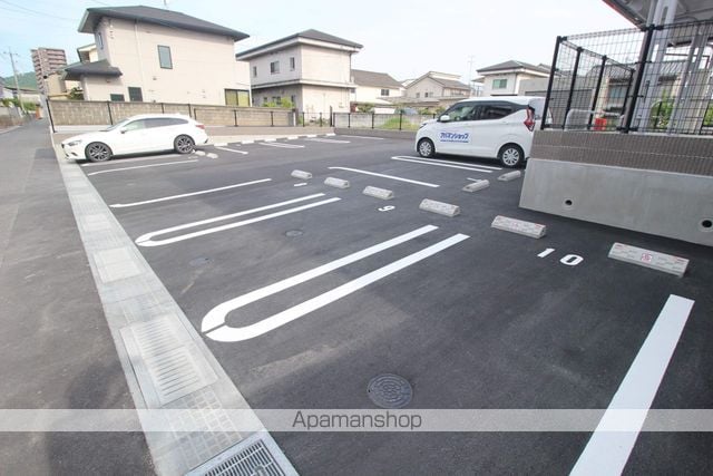 レゾナンスのその他写真