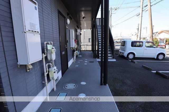 アーバン瓜島の玄関写真