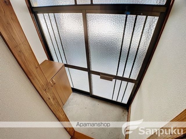 松山市 1階建 築47年の内装写真