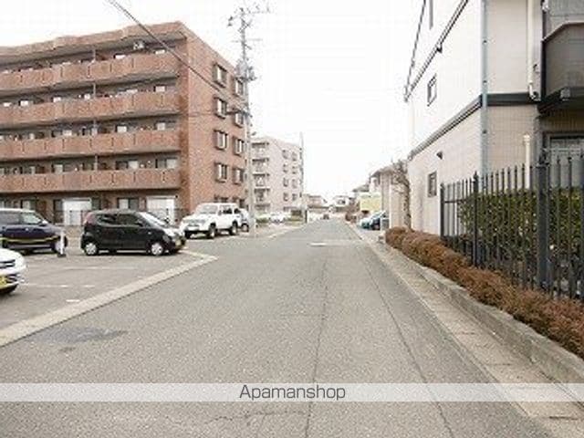 ガーデンホームズCの周辺写真