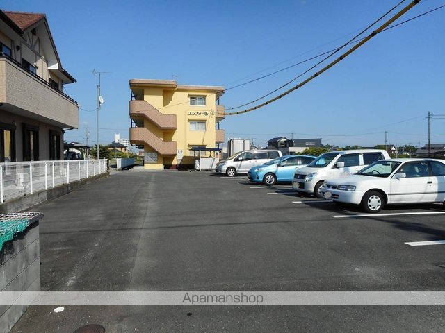 コンフォールの外観写真