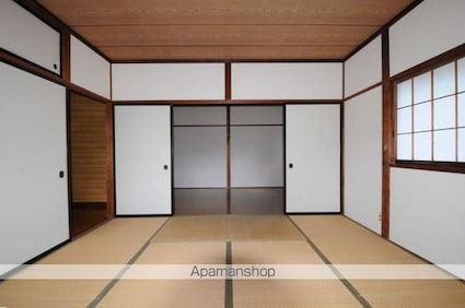 八反田コーポ１号棟[4K/82.5m2]の内装4