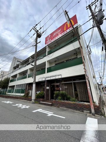 クリスタルハイツの外観写真