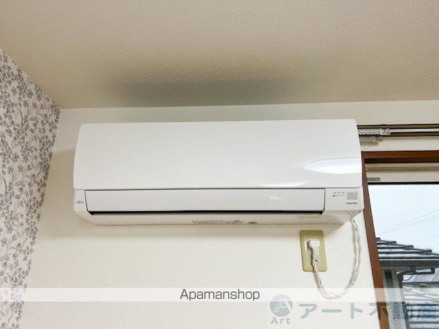 リヴェール森 A棟の内装写真
