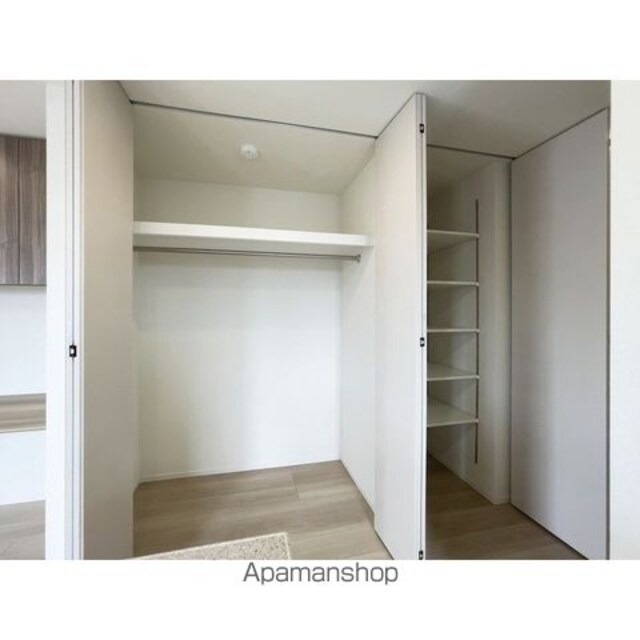 コンフォリア北沢[1LDK/40.91m2]の収納